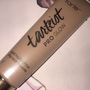 NWOT tartiest proglow liquid highlighter 'stunner'